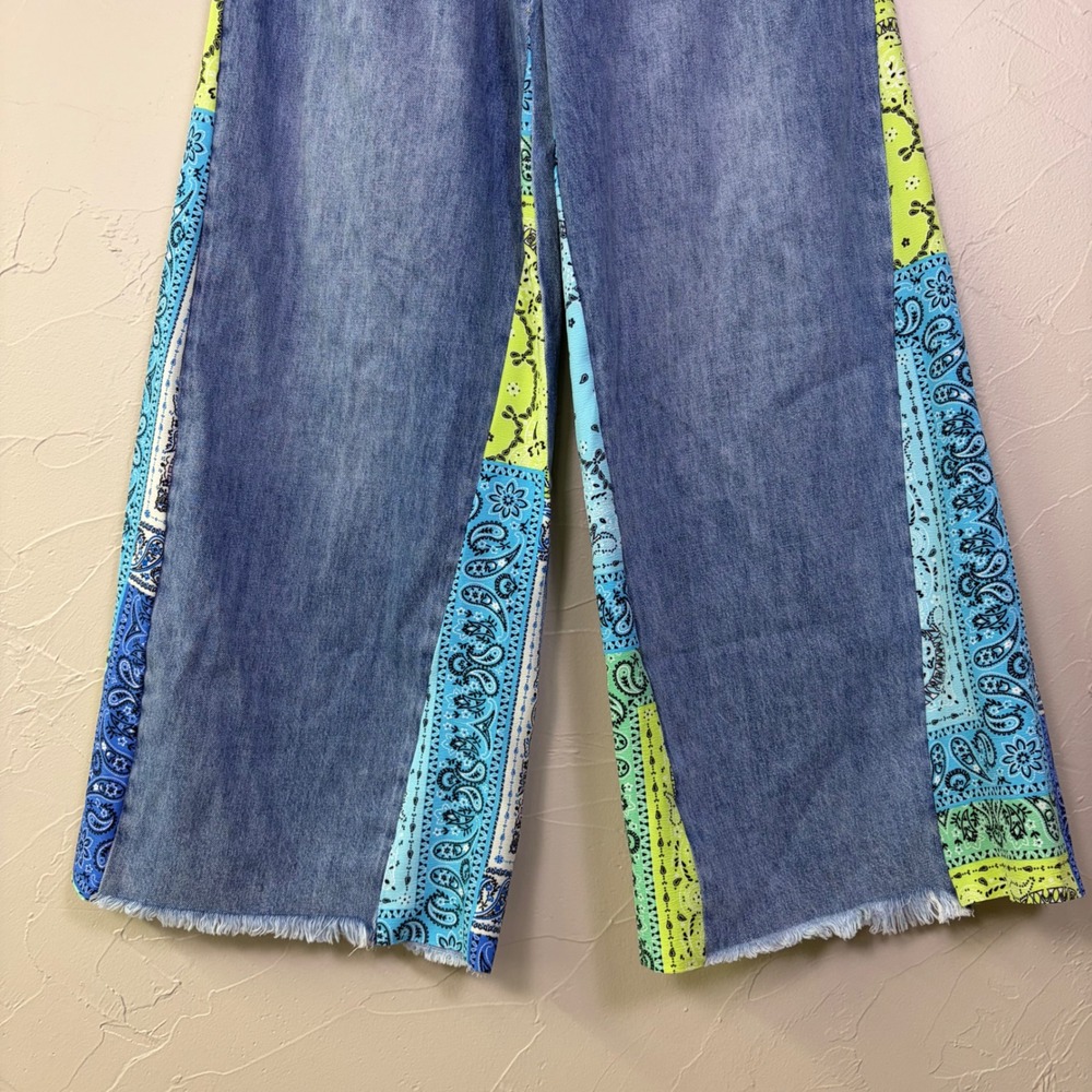 Sage Fig Wide Leg Jeans Womens Small Blue Paisley Patchwork Pleated Raw Hem Boho - Picture 3 of 12